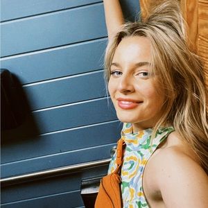 Meet your Posher, Wakely